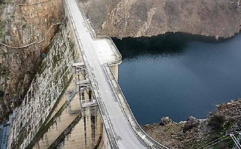 Científicos chilenos advierten de los costos medioambientales de las carreteras hídricas