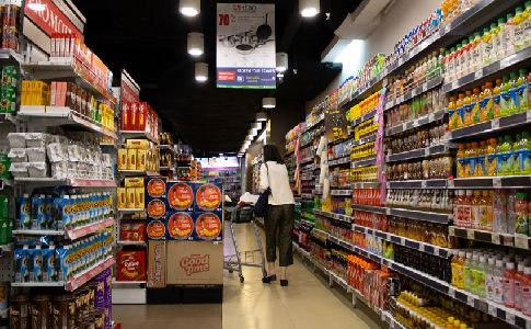 ¿Son culpables los supermercados del engaño sobre la crisis del plástico?
