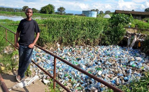 África, en el camino a erradicar los plásticos desechables