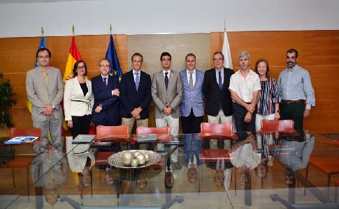 La cátedra Aguas de Valencia incrementa su compromiso con la formación de los futuros ingenieros de la UPV