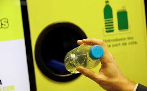 Los parques de ocio de Madrid: los primeros en contar con máquinas que recompensan por reciclar
